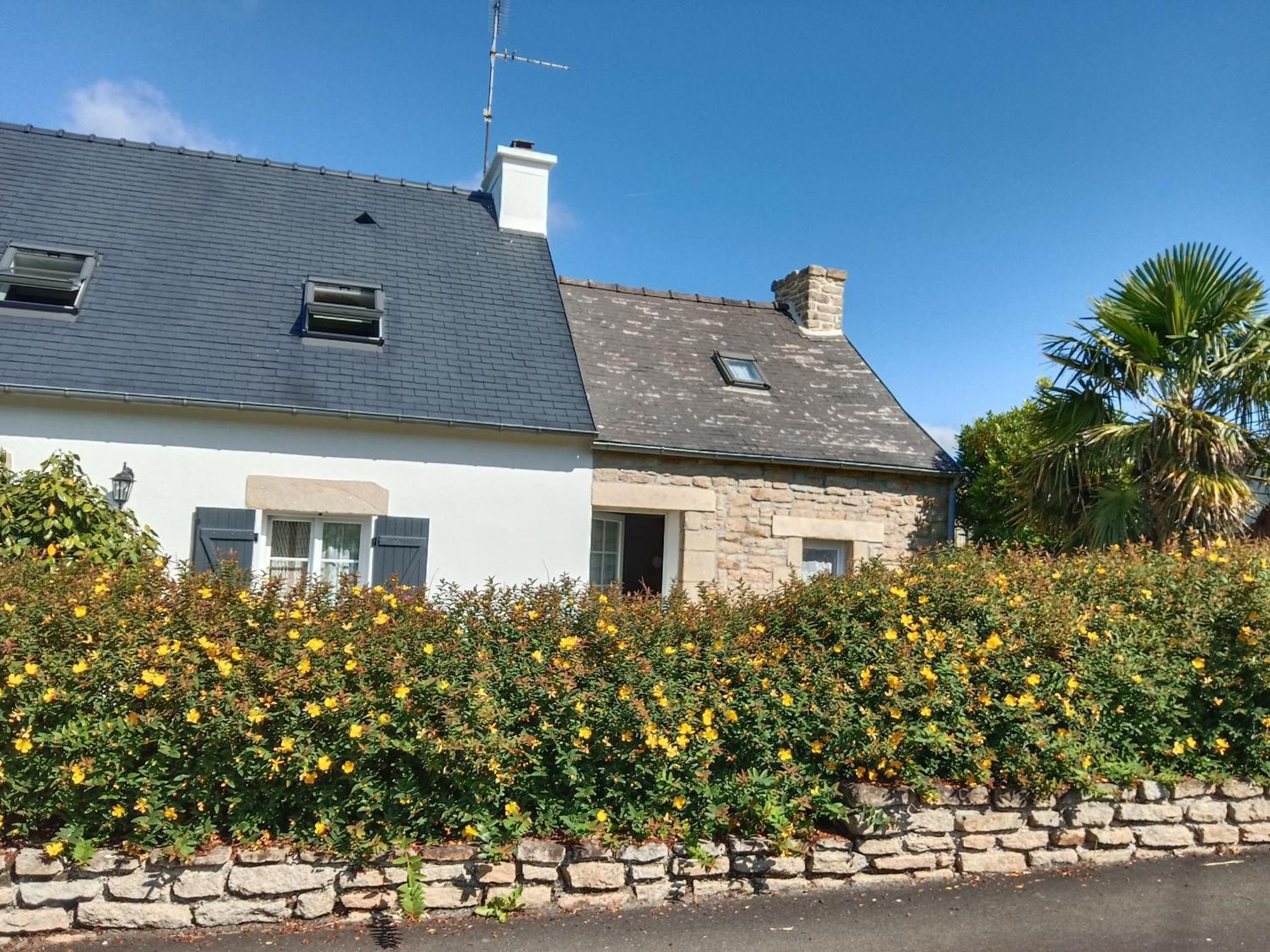 Gite Du Guip Trégourez Exterior foto